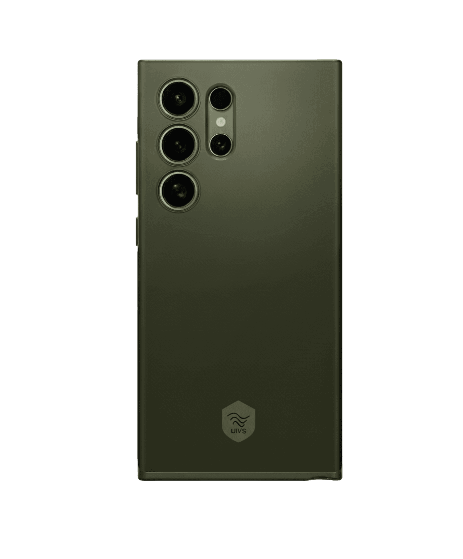 Samsung Galaxy S22 Ultra in Oil Green