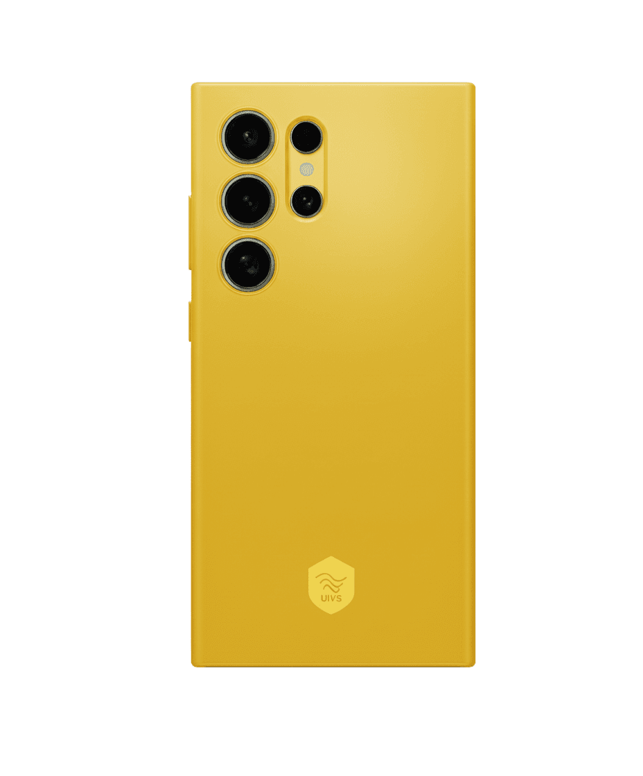 Samsung Galaxy S21 Ultra in Yellow